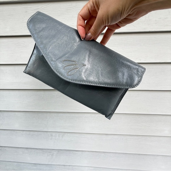 Vintage 1980s Grey Leather Stitched Clutch with Magnetic Closure - Picture 14 of 16